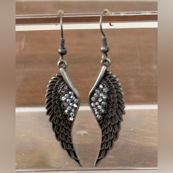 Angel Wing earrings - Picture 1 of 3